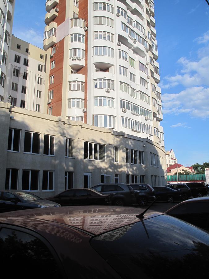 Arkadiya, Three Bedrooms! Apartament