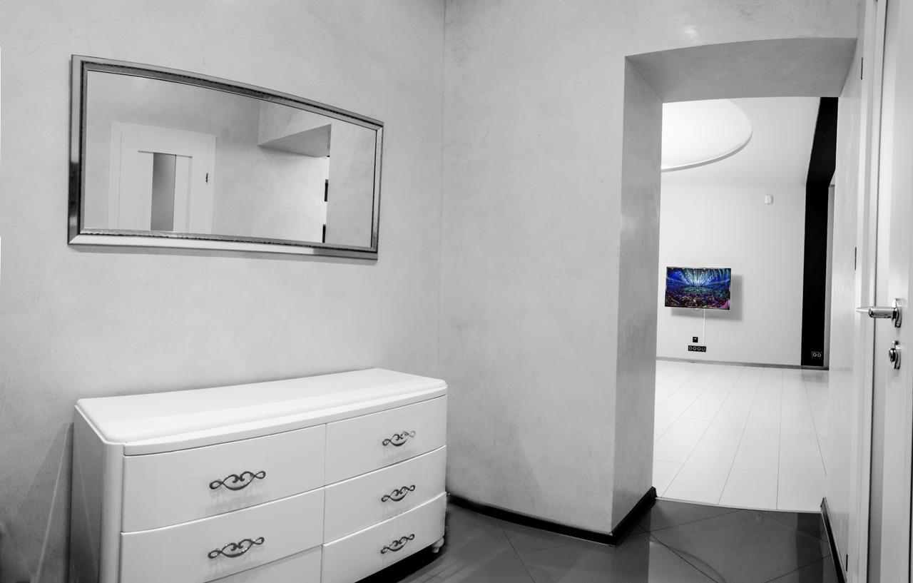 Arkadiya, Three Bedrooms!